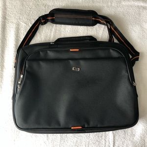 Solo slim laptop briefcase